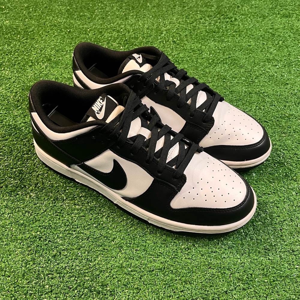 Nike Dunk Low Panda